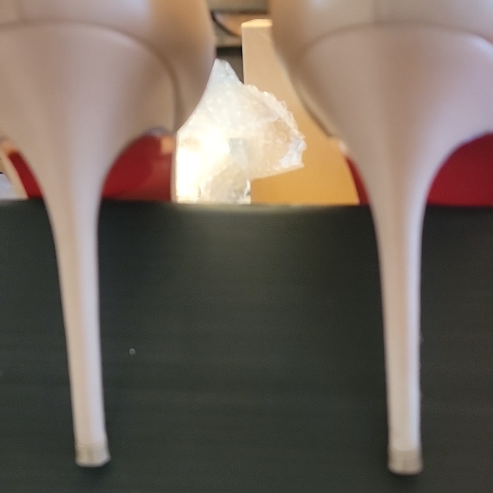 Christian Louboutins Iriza 100 Heel Nude Sz 35.5 - Picture 8 of 15